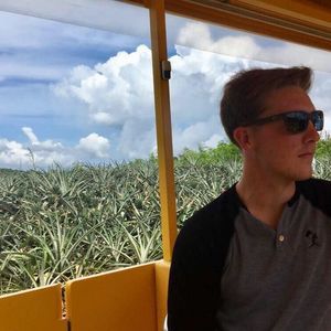 Meet your Posher, Tyler